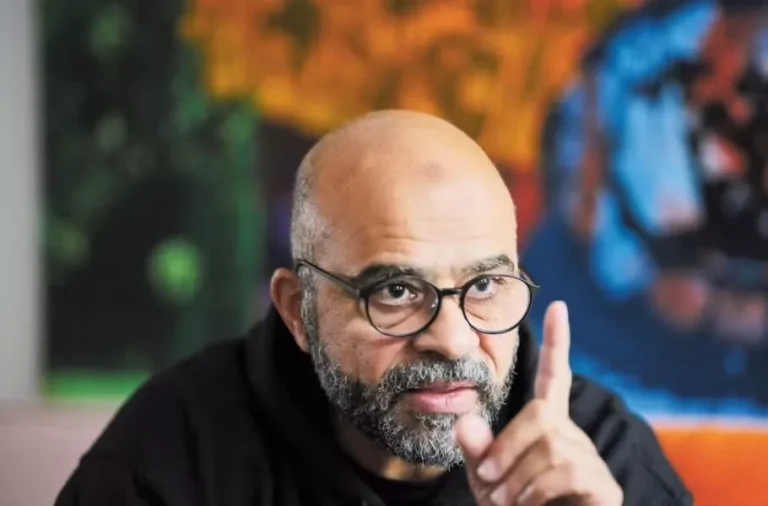 هشدار مدیر سابق گوگل: تا دو سال دیگر وارد ویران‌شهر هوش مصنوعی می‌شویم